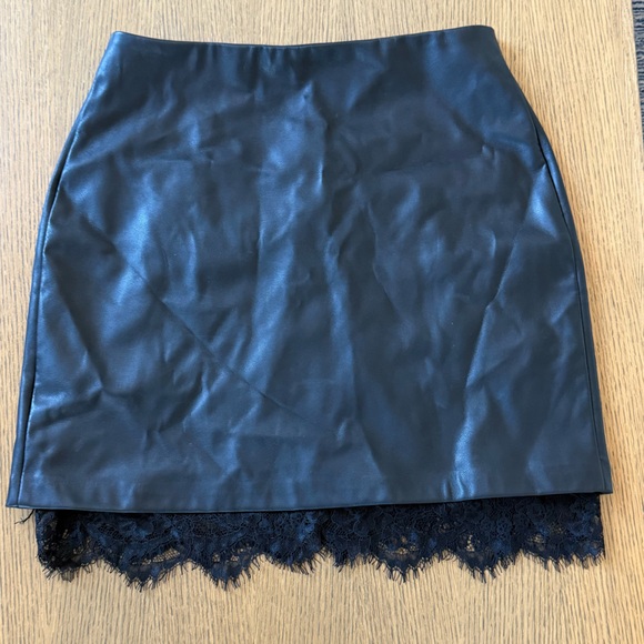 BCBG Black Faux Leather Skirt with Lace Trim - Picture 4 of 7